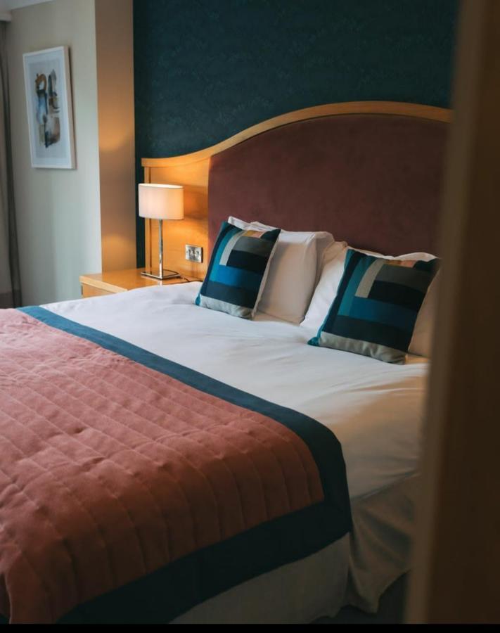 The Parkview Hotel